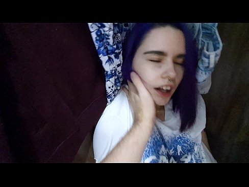 ❤️ Знайшов мою сестру в шафі і допоміг їй закінчити ❤ Порно fb у нас ☑